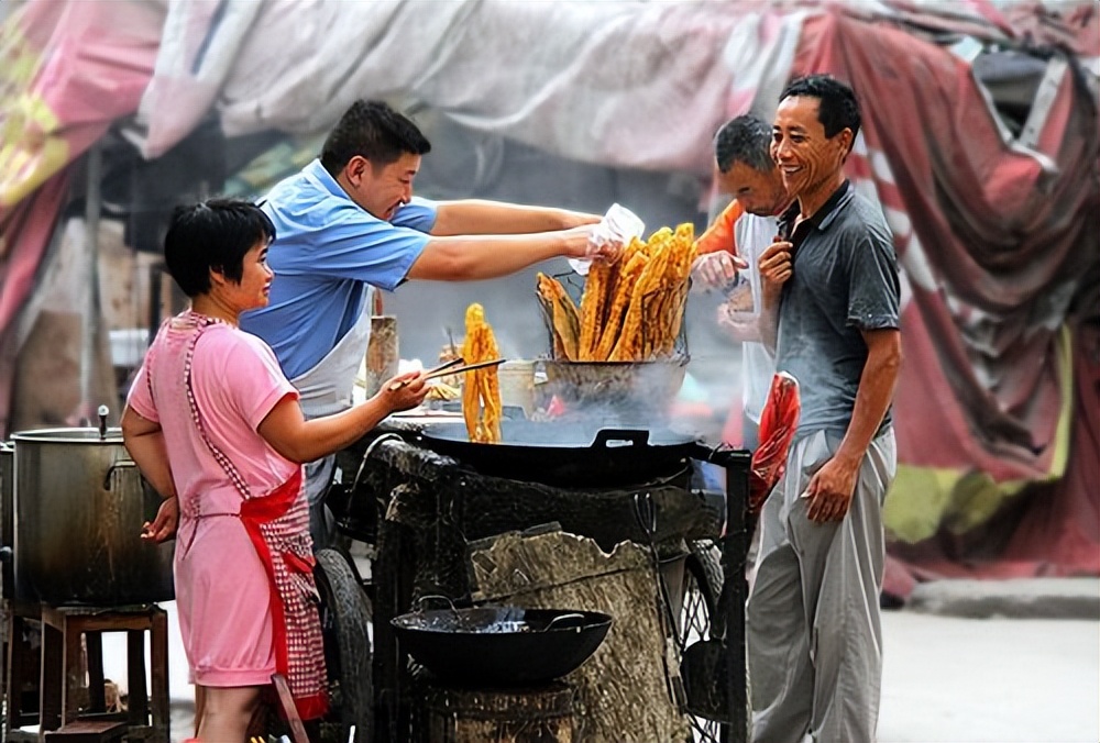 中国传统小吃豆浆油条,豆浆油条成韩国传统美食