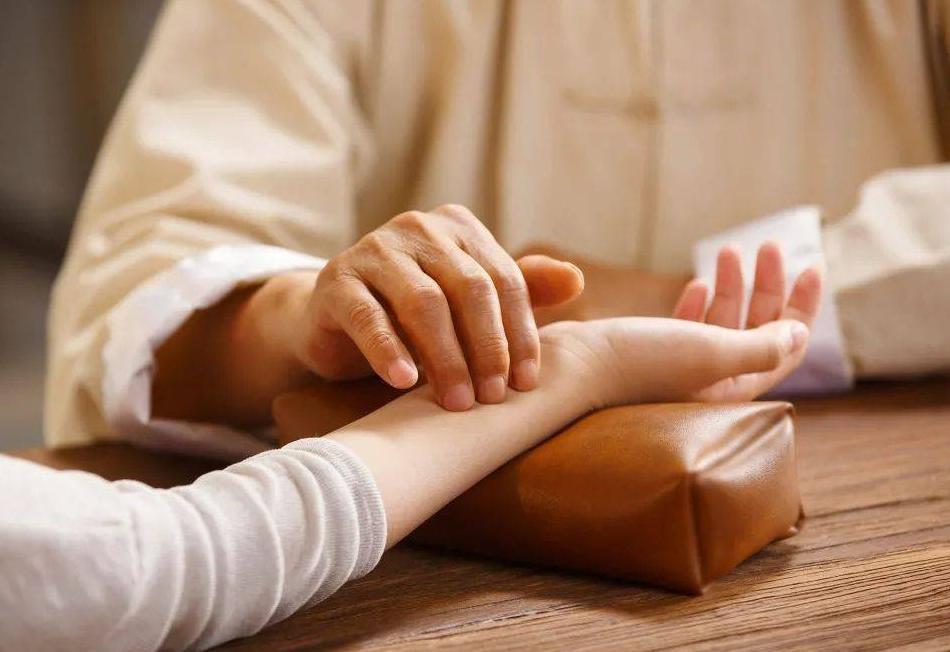 如何用中医治疗轻度抑郁,中西医结合治抑郁