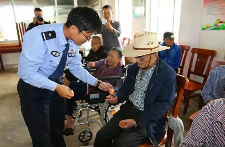 临终病人呼唤父母,临死前的患者喊妈妈