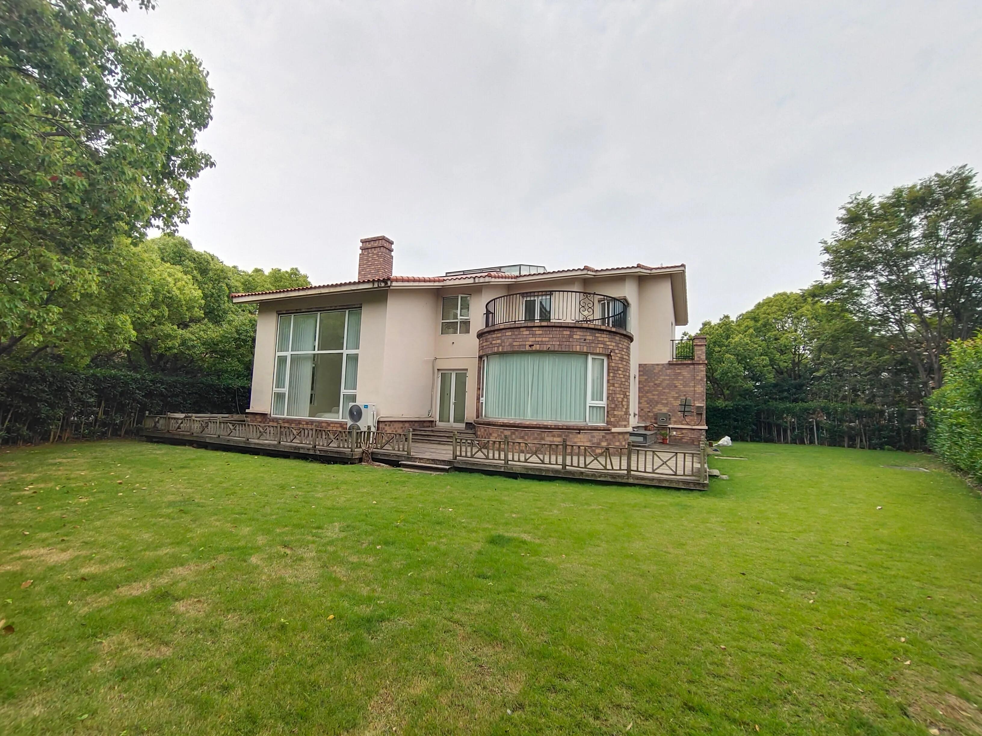 总价180万二手稀缺独栋别墅带院子,中房森林溪谷独栋别墅