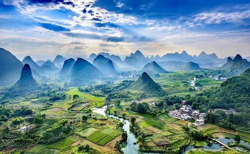 贵州十大旅游景点自驾游攻略,贵州六盘水旅游十大景点介绍