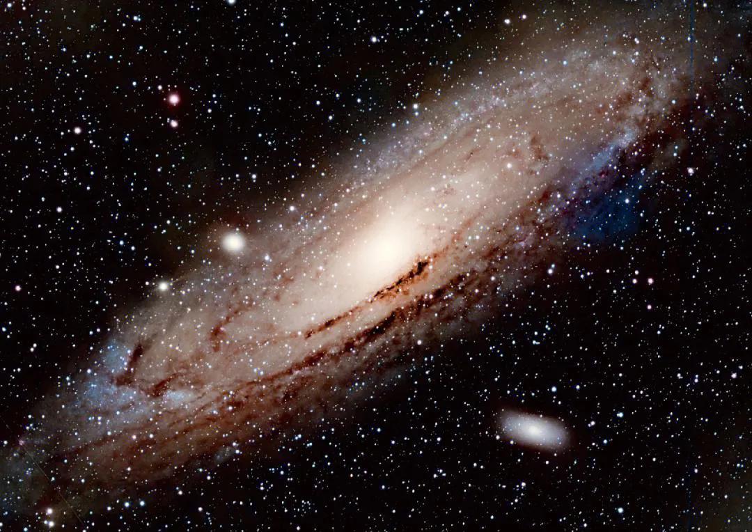 宇宙中有多少个太阳简写,宇宙中有多少个太阳一样的发光体