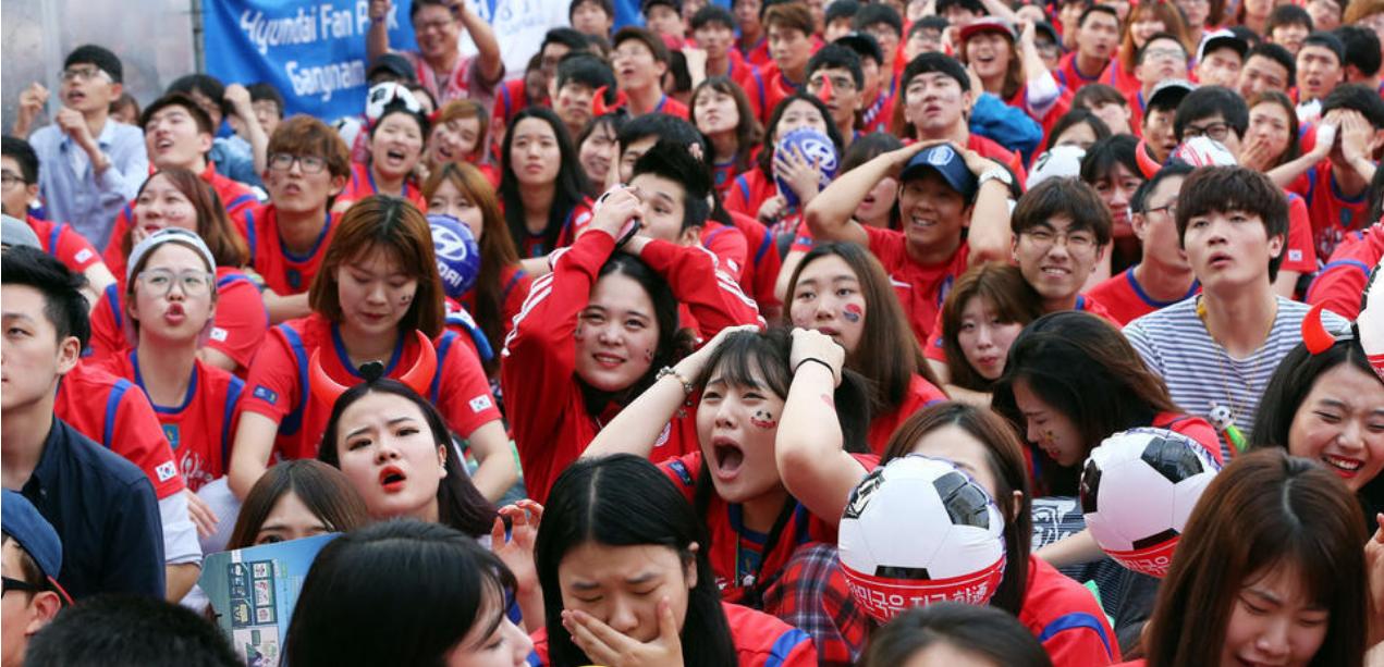 拒喝可乐有错？C罗缺战引韩国球迷怒喷：傲慢自大，梅西就不这样