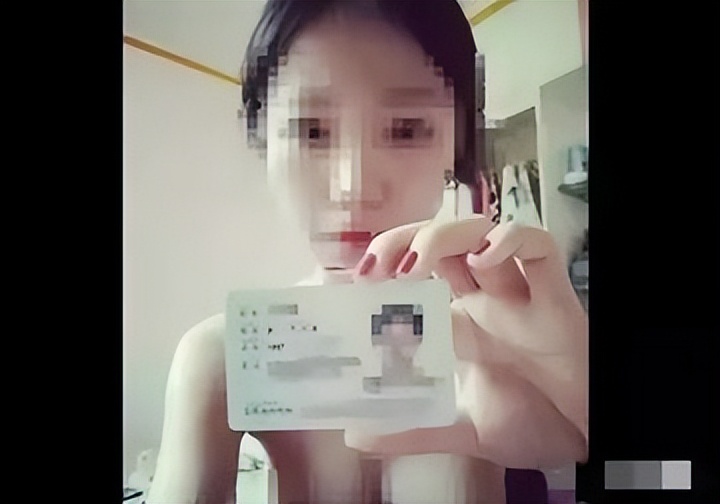 网友批高价炒lv帆布袋又蠢又虚荣,网友批高价炒lv帆布袋