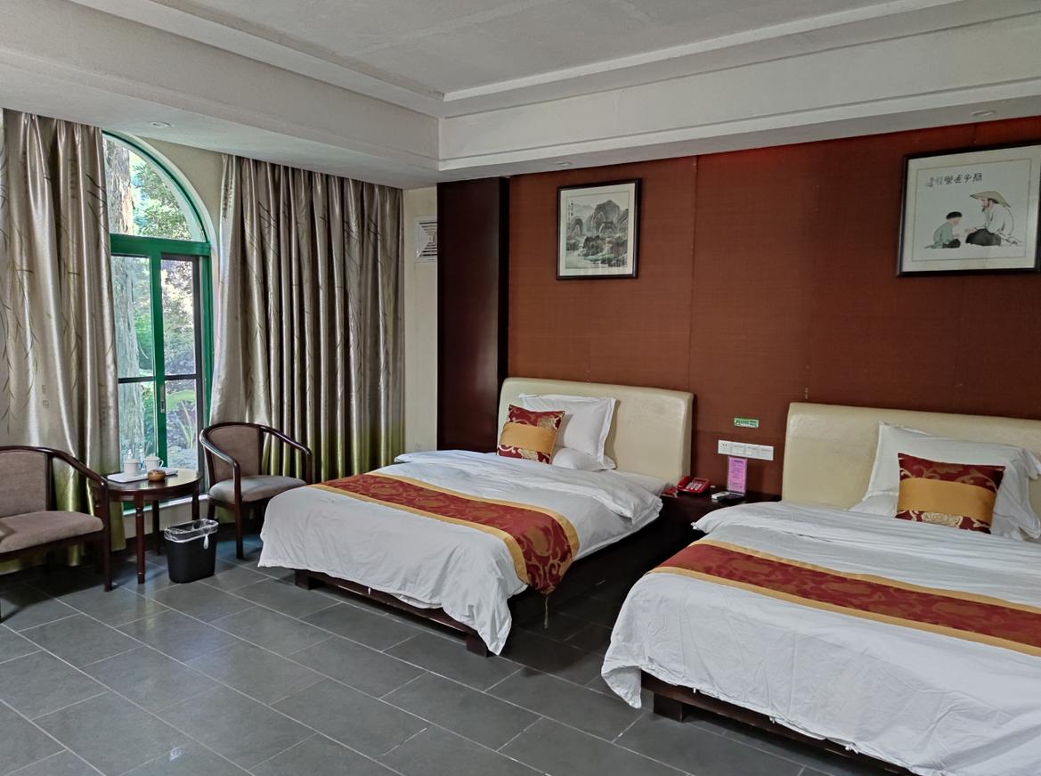 清远避暑温泉山庄,清远森林温泉