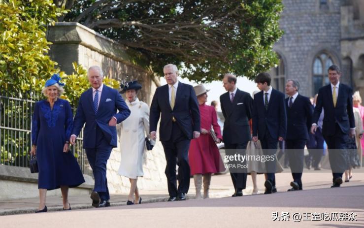 安妮公主参加查尔斯加冕,安妮公主加冕