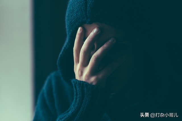 抑郁的十个迹象,重度抑郁的迹象和症状