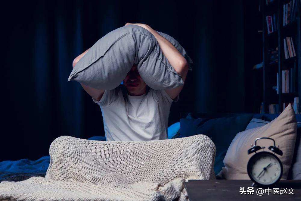 入睡难整夜睡不着吃什么药,入睡困难睡不踏实