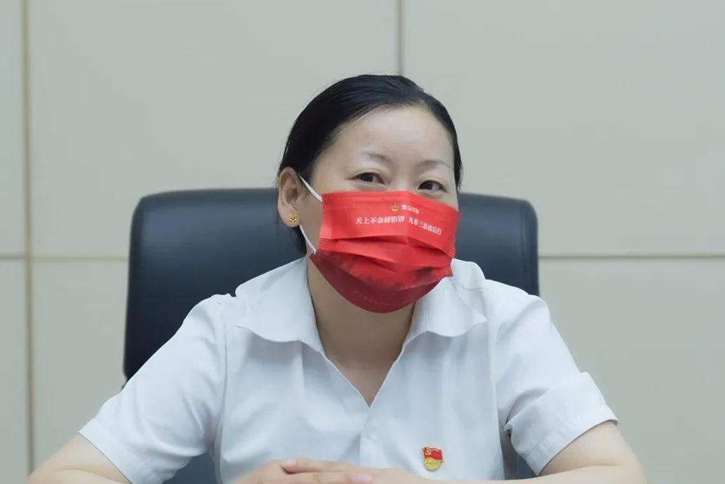 这里的公安不一般，外卖小哥、夜市老板、的哥司机成了“治安体验官”