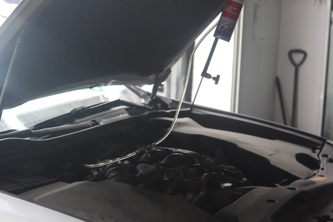 13代半皇冠底盘松散回炉重造,十三代皇冠彻底整备