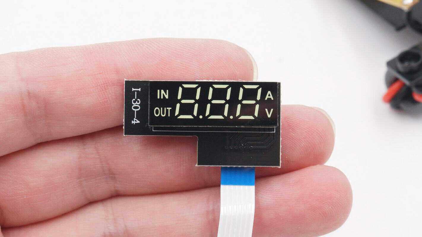 倍思新款150w逆变器,倍思500w车载逆变器