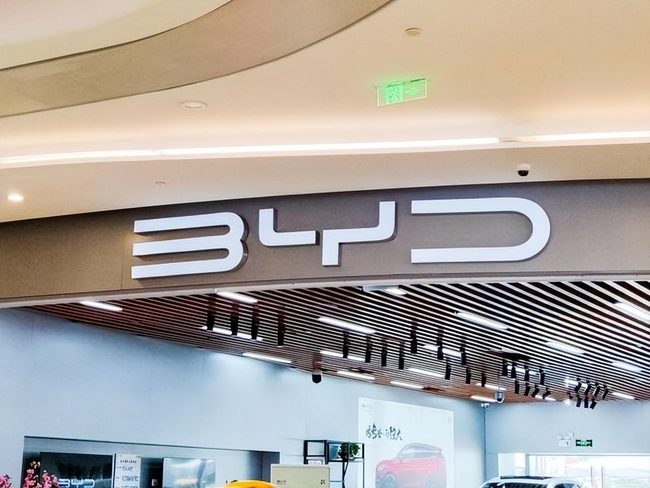 月销量比亚迪,比亚迪汽车是不是世界500强