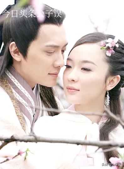 冯绍峰的情史完整视频,冯绍峰赵丽颖颁奖典礼同框