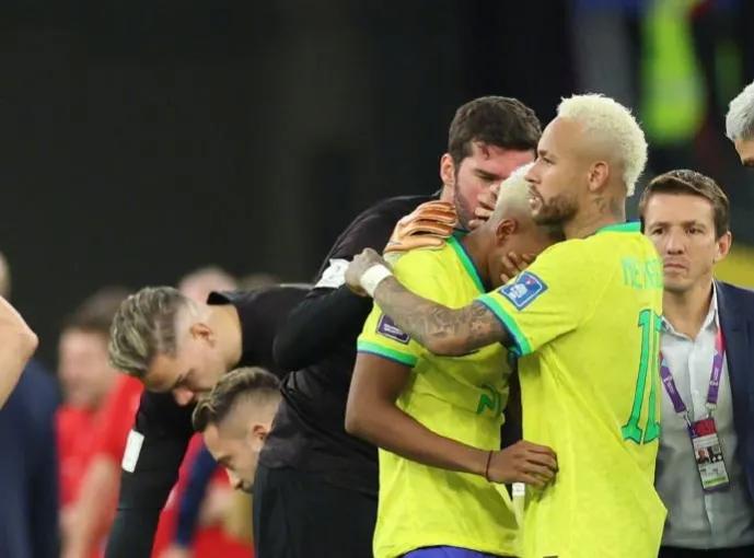 卡塔尔世界杯最遗憾的一场,卡塔尔世界杯遗憾落泪