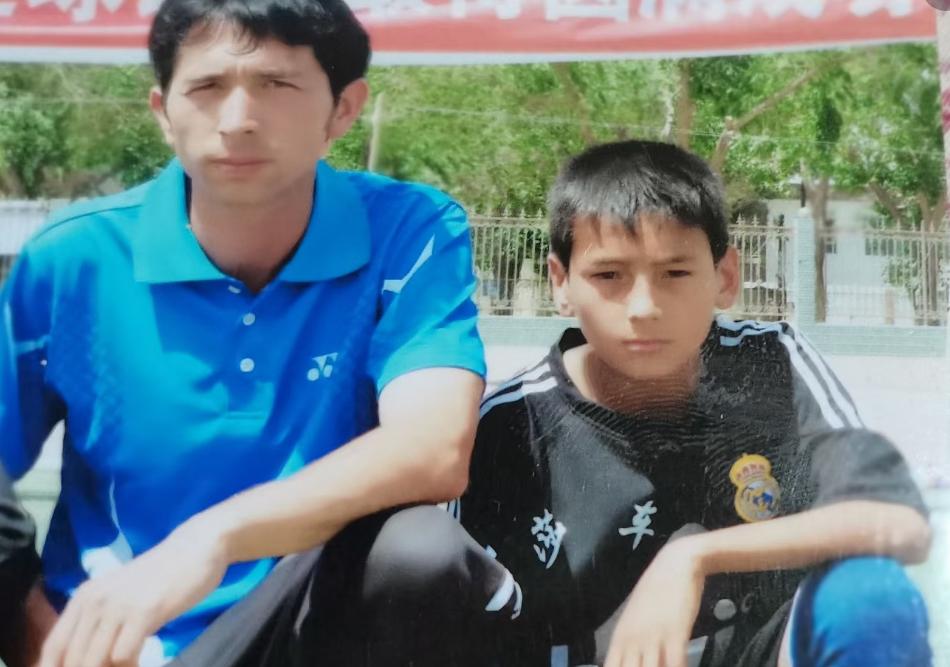 鏂扮枂瓒崇悆鏄庢槦闃垮竷鎷夋睏,鏂扮枂鐞冨憳闃垮竷鎷夋睏