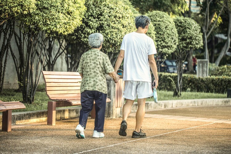 老年人还能过“夫妻生活”吗？注意3点，健康“恩爱”，不分年龄