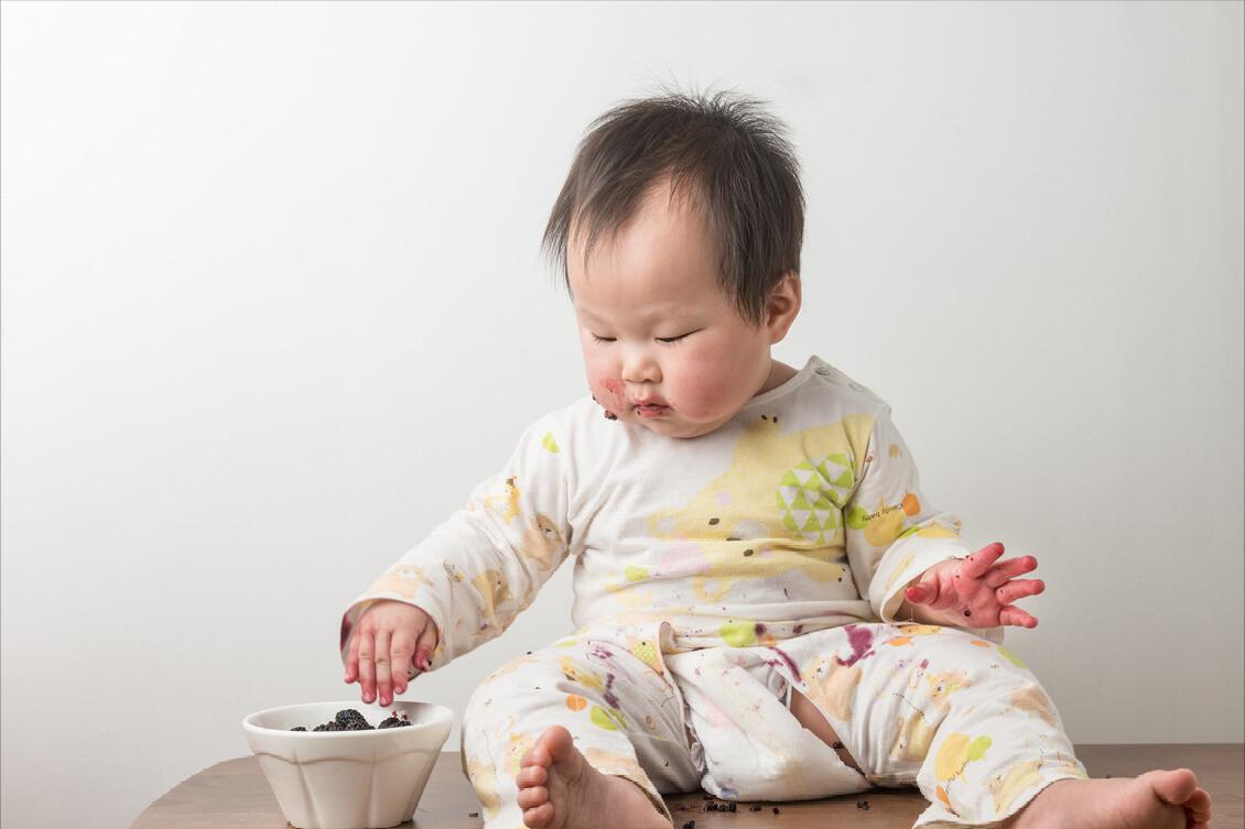 10个月婴儿白天摇头摇几下,宝宝七个月有时候摇头为什么