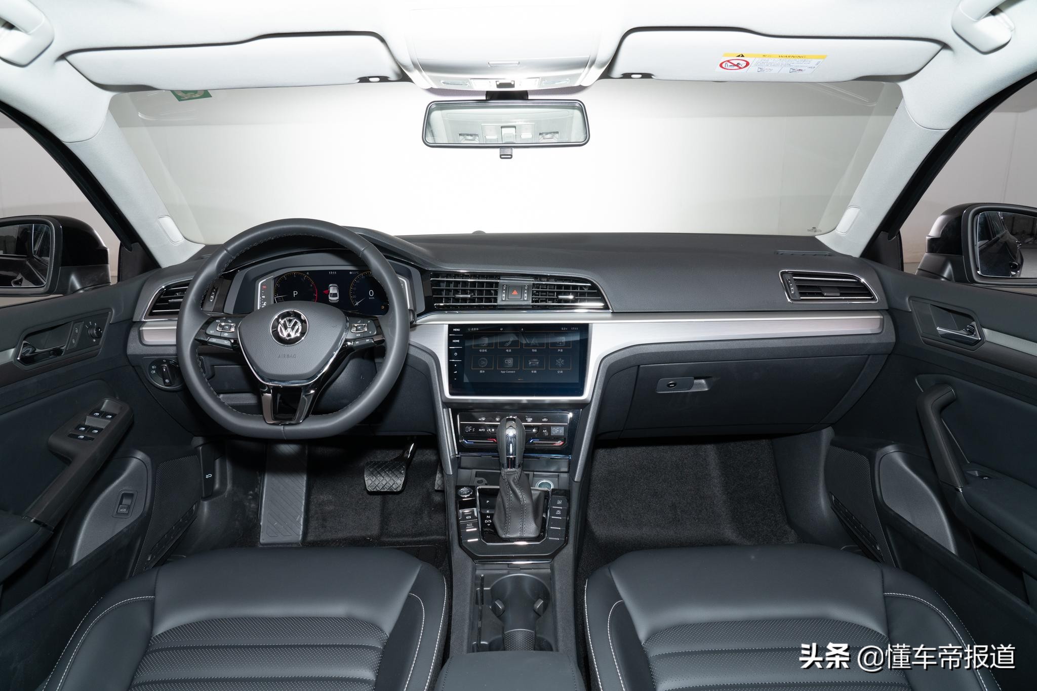 大众cc新款曝光,cc凌渡掀背式