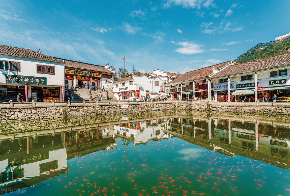 九华山风景区是国家5a级风景区,安徽九华山国家5a级旅游景区
