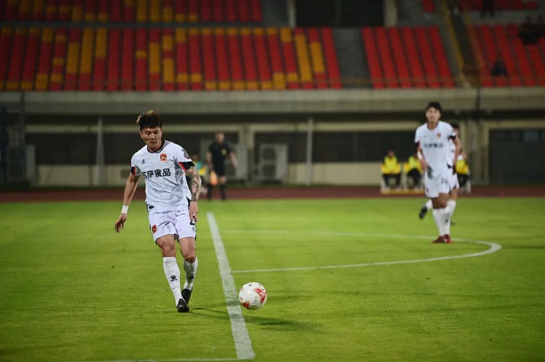 中甲上海嘉定汇龙vs昆山fc,吴雷中甲