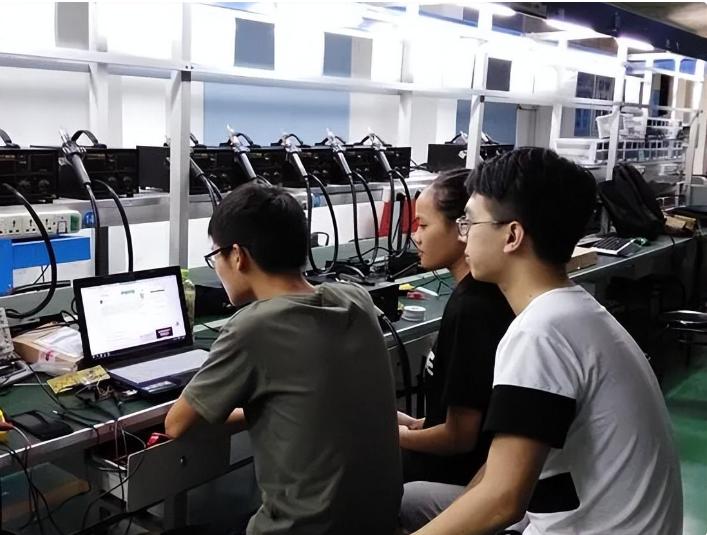 就业前景好的10大本科专业,文科生高薪专业