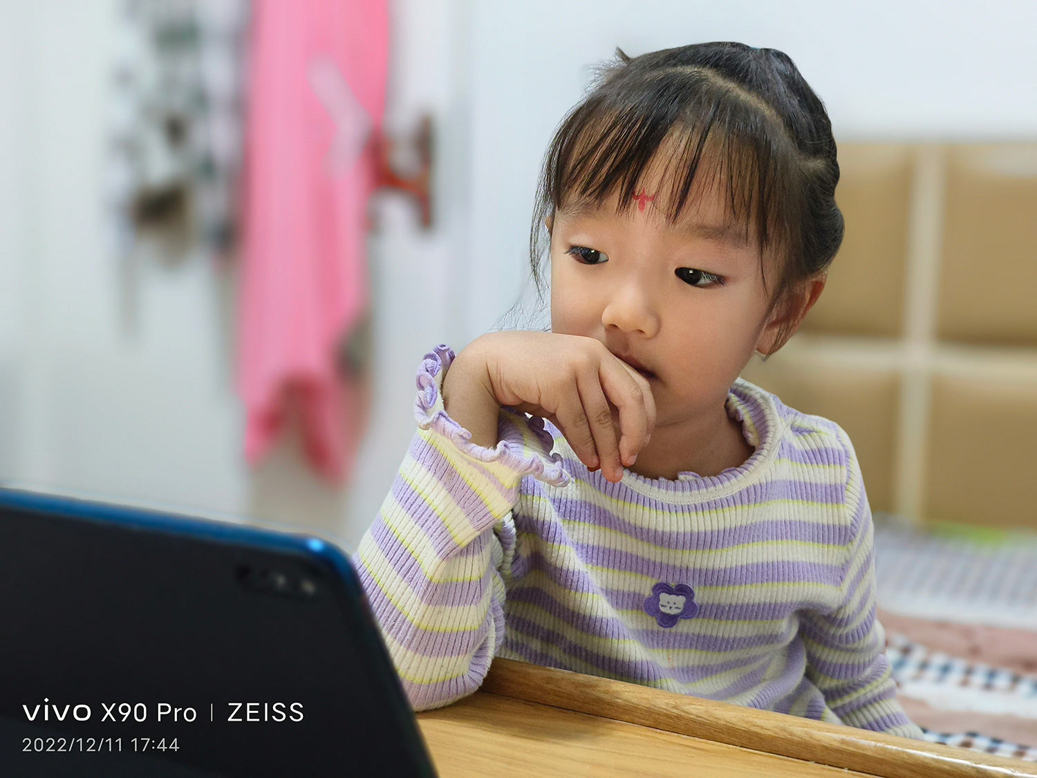 华为mate50和vivox90pro人像对比,华为mate50与vivox90pro拍照对比