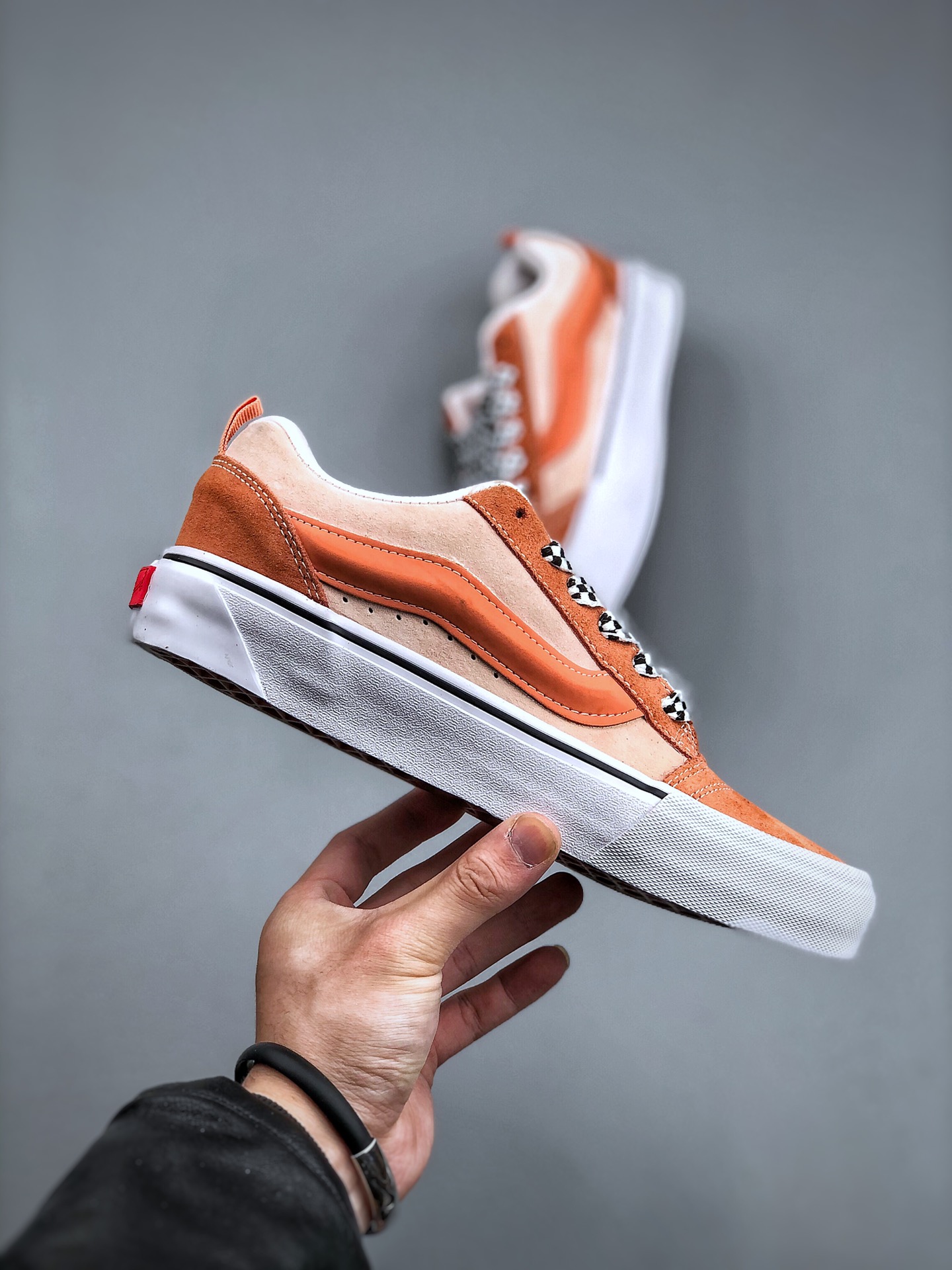 万斯Ⅴans范斯VLT高端线KnuSkool个性帅酷面包板鞋更加简洁的配色