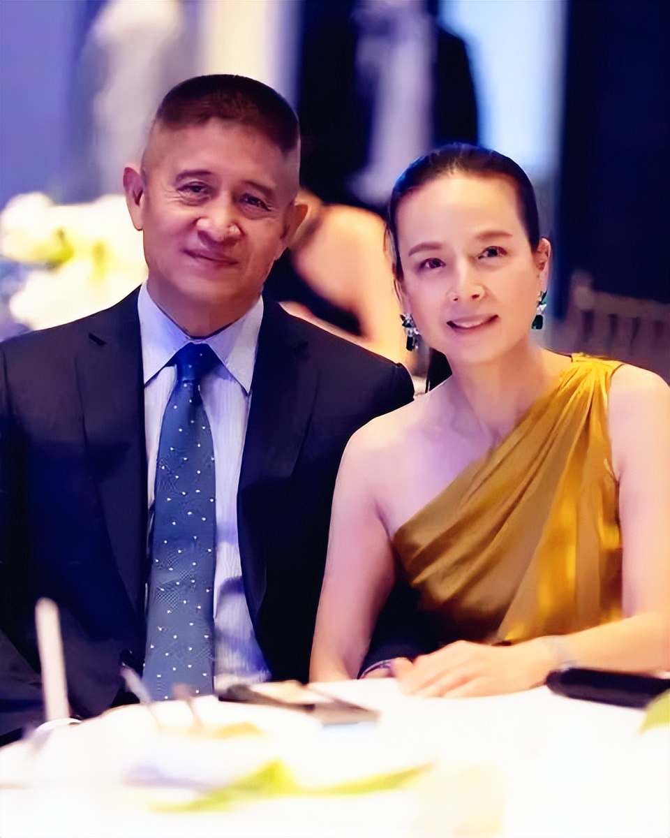 泰国华裔富婆伍伦盼祖籍,泰国富婆伍伦盼个人资料