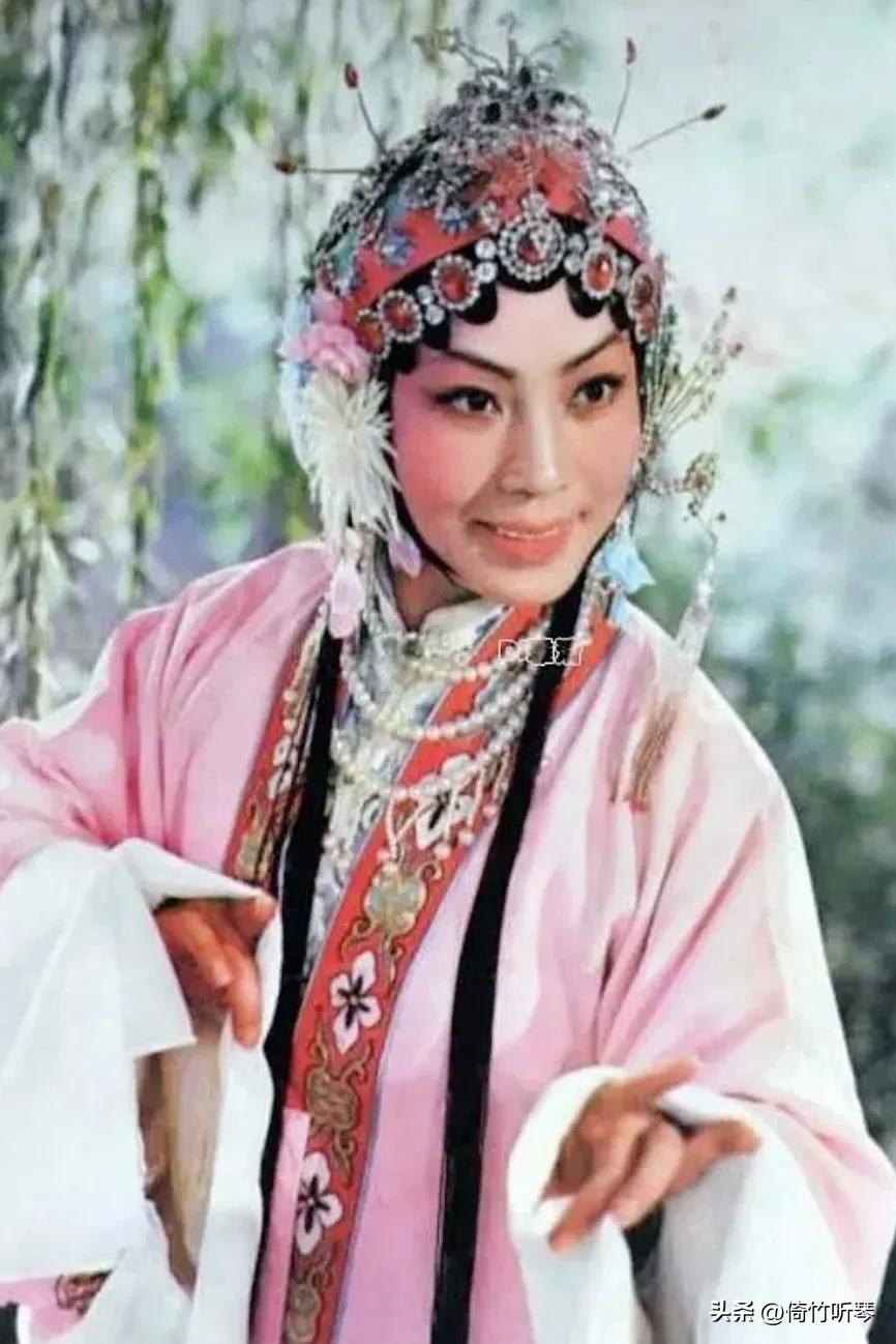 龙江颂江水英李炳淑,江水英李炳淑唱龙江颂