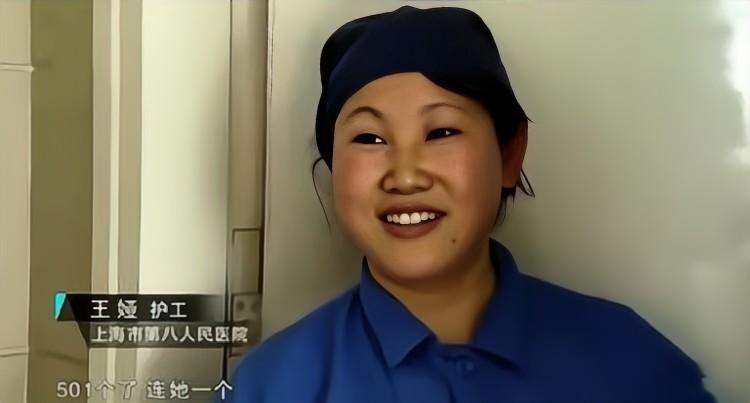 可怜的4岁小女孩意外生病离世了,4岁女童重症奇迹生还