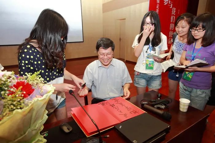 为什么选择华夏理工？十大理由告诉你！