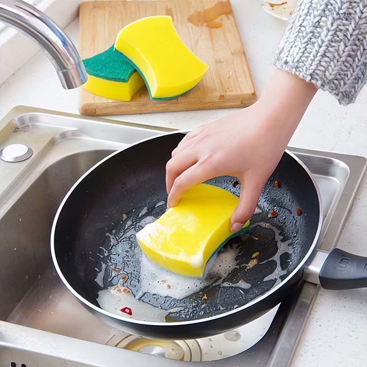 厨房里的三种东西容易癌变,厨房里的细菌交叉污染