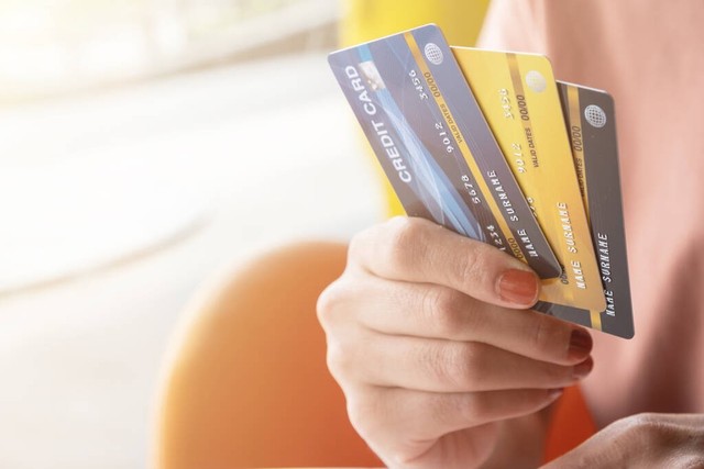 华夏信用卡申请进度显示拒绝,信用卡一直在审批是拒绝了吗