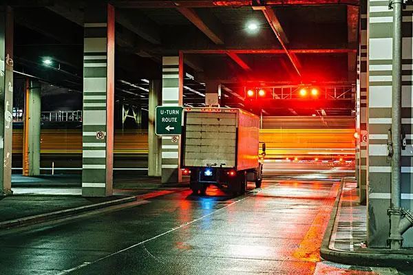 让制造业回流美国,制造业回流美国的案例