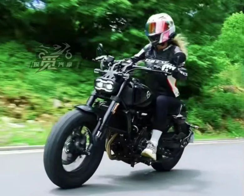 无极cu525车模型,无极cu525巡航