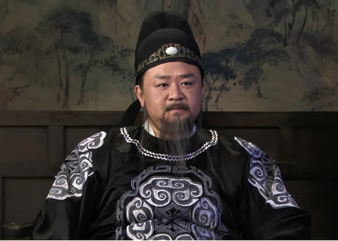 日本花天价抢三国版权！富大龙把自己逼成古人，原来这就是经典！