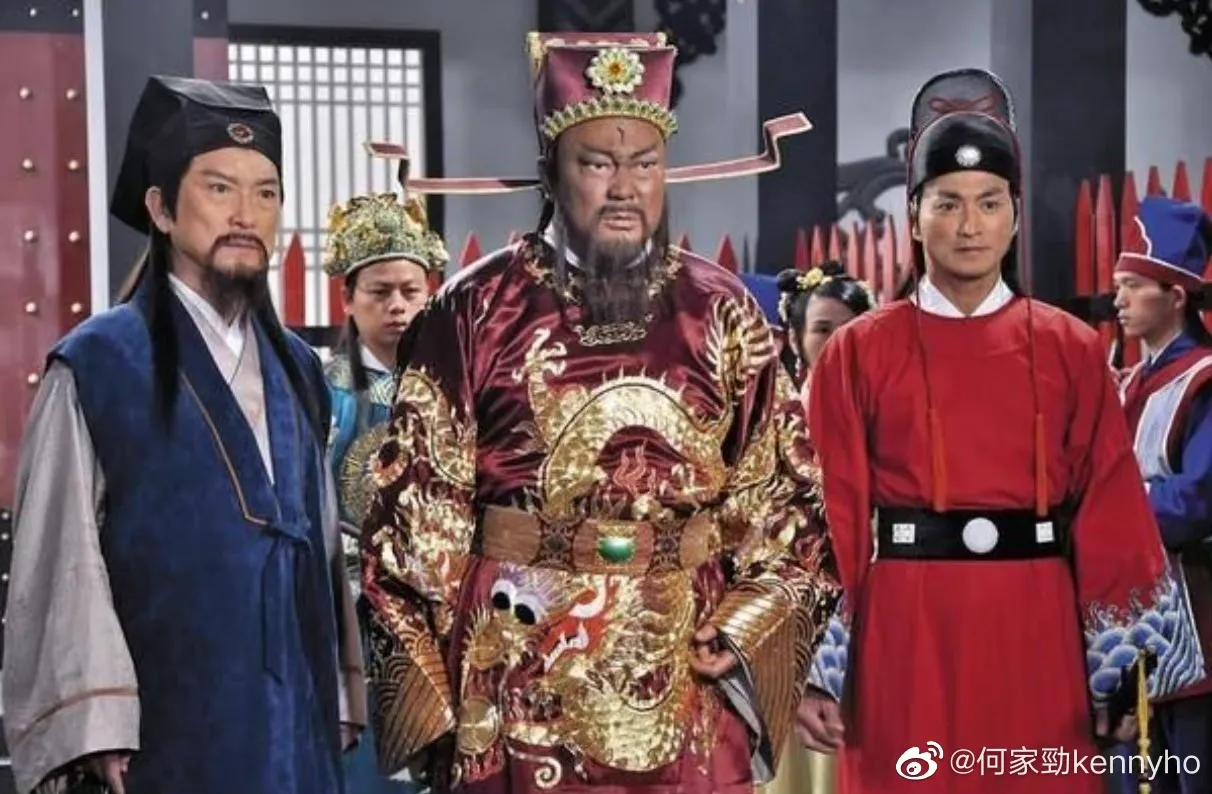 真假包公中展昭遇见假包拯公孙策,包青天之七侠五义公孙策与展昭