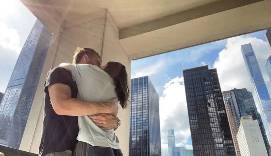 年纪轻轻就结婚的好莱坞女明星,好莱坞女星婚姻状况