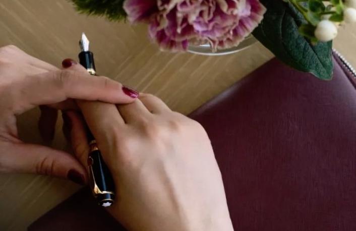 万宝龙大班经典和豪华区别,万宝龙商务礼物