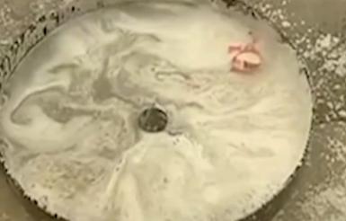 安徽大叔发明灭火器,发明灭火器灭火神器