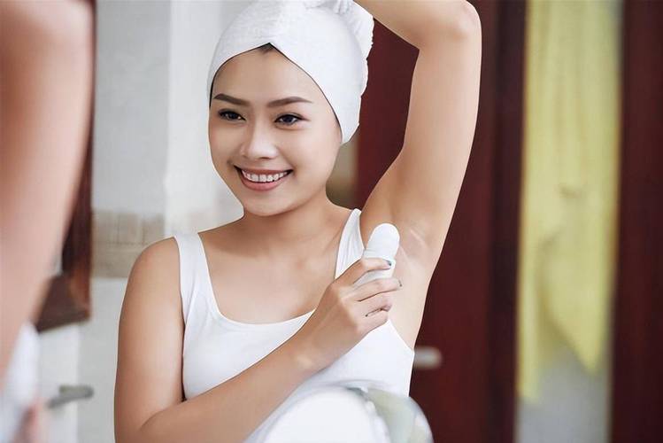 鐢风敓浼氫粙鎰忓コ鏈嬪弸鏈夎厠姣涘悧,鐢锋湅鍙嬩細浠嬫剰濂崇敓鏈夎厠姣涘悧