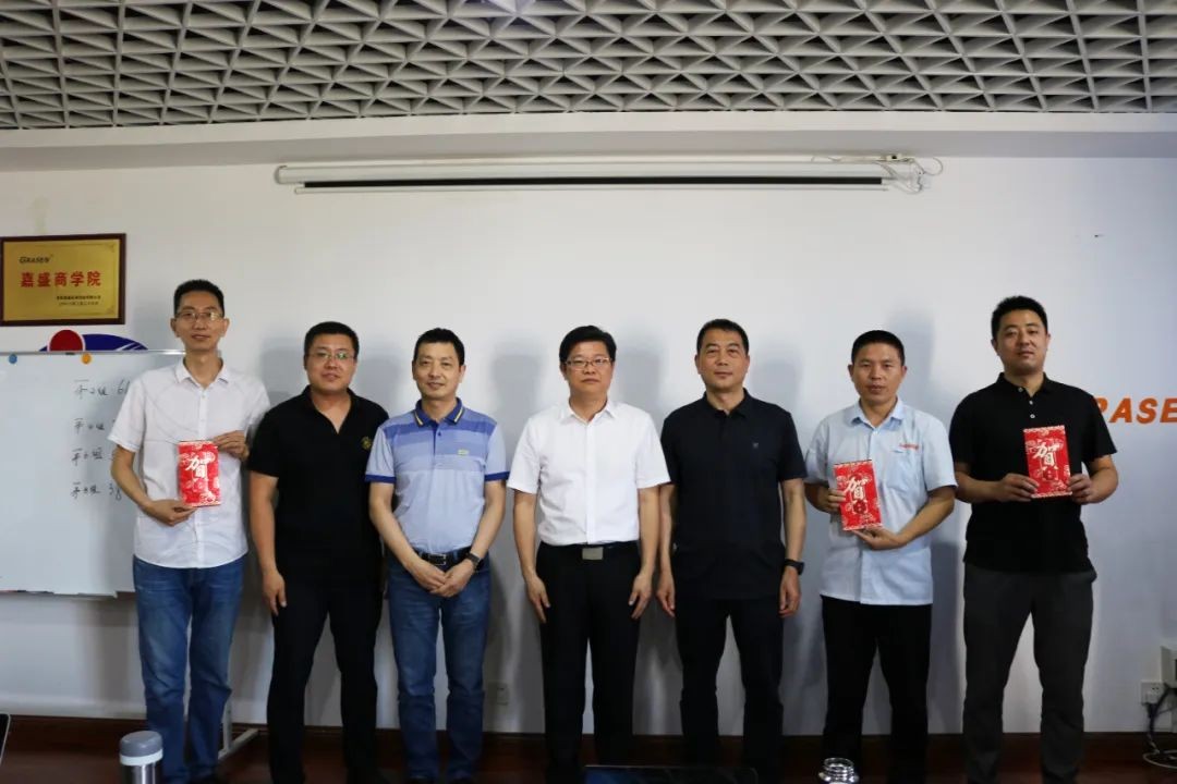 锐意进取，追求卓越——嘉盛电源中德睿《计划分析专题》培训会