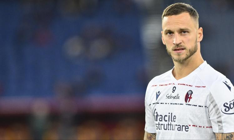 曼联转会求购桑乔,曼联求购右后卫