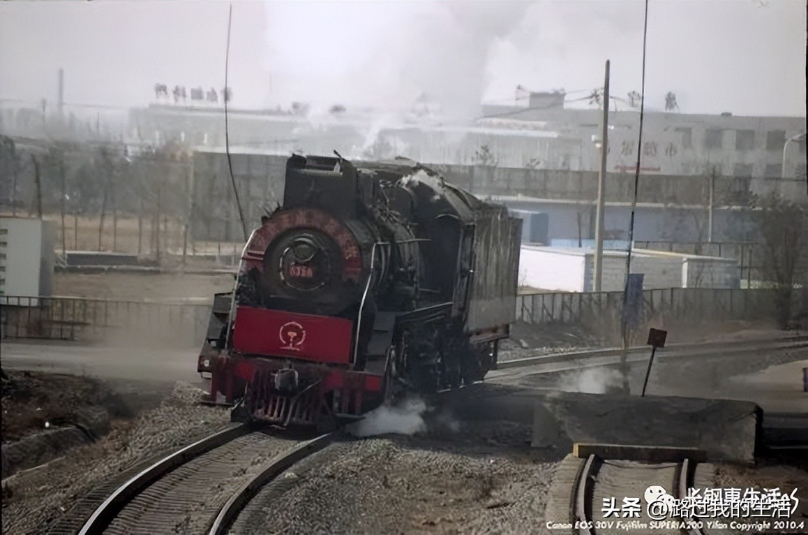 悠久的小火车历史,长钢小火车的历史记忆