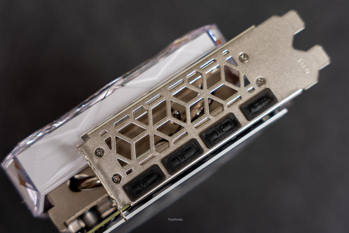 影驰rtx4070星耀显卡,影驰geforcertx30708g旗舰显卡