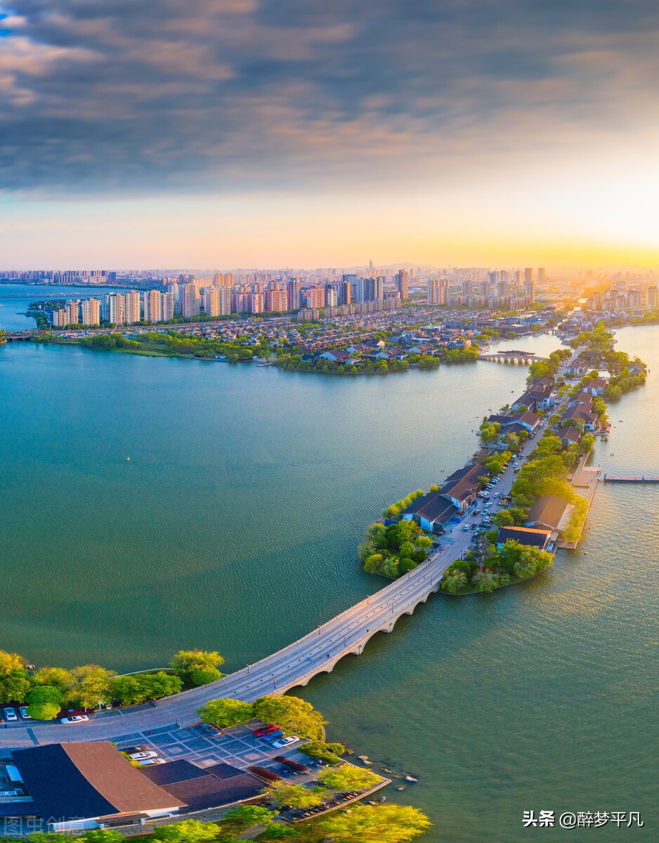 苏州金鸡湖景区视频高清,苏州金鸡山湖景区