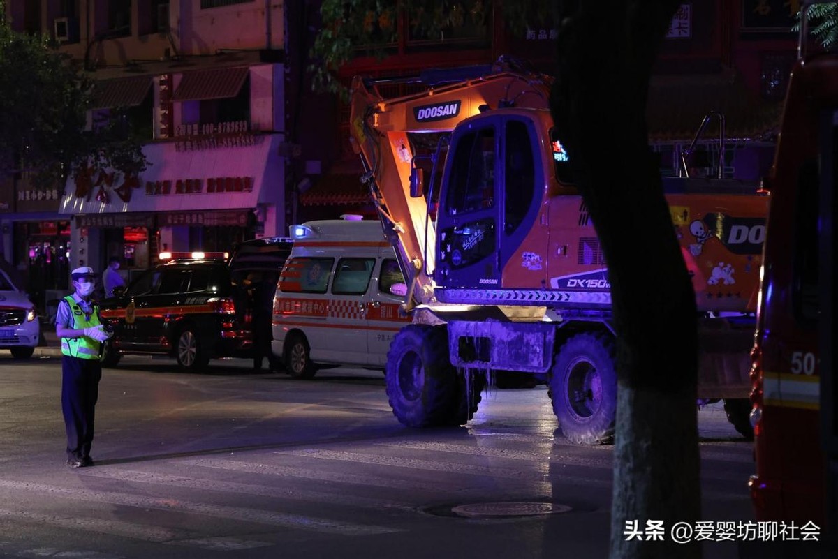 银川烧烤店老板身价近亿元,宁夏银川一烧烤店燃爆老板身价