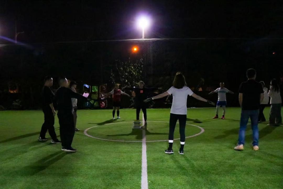 「创业者」火出圈的飞盘运动，飞走烦恼，接住快乐