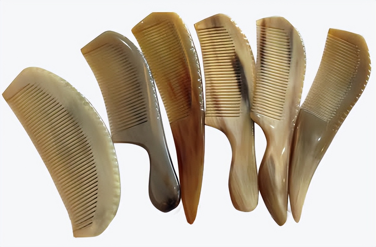 牛角梳黑色好看还是原色好看,牛角梳深色好还是浅色好