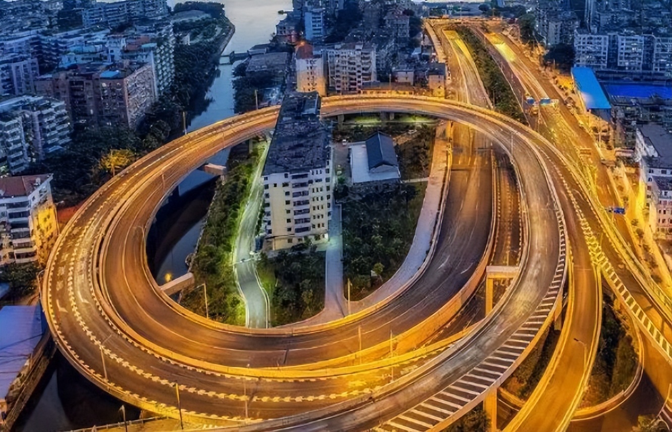 纽约和香港哪个城市最好,伦敦东京纽约三大城市